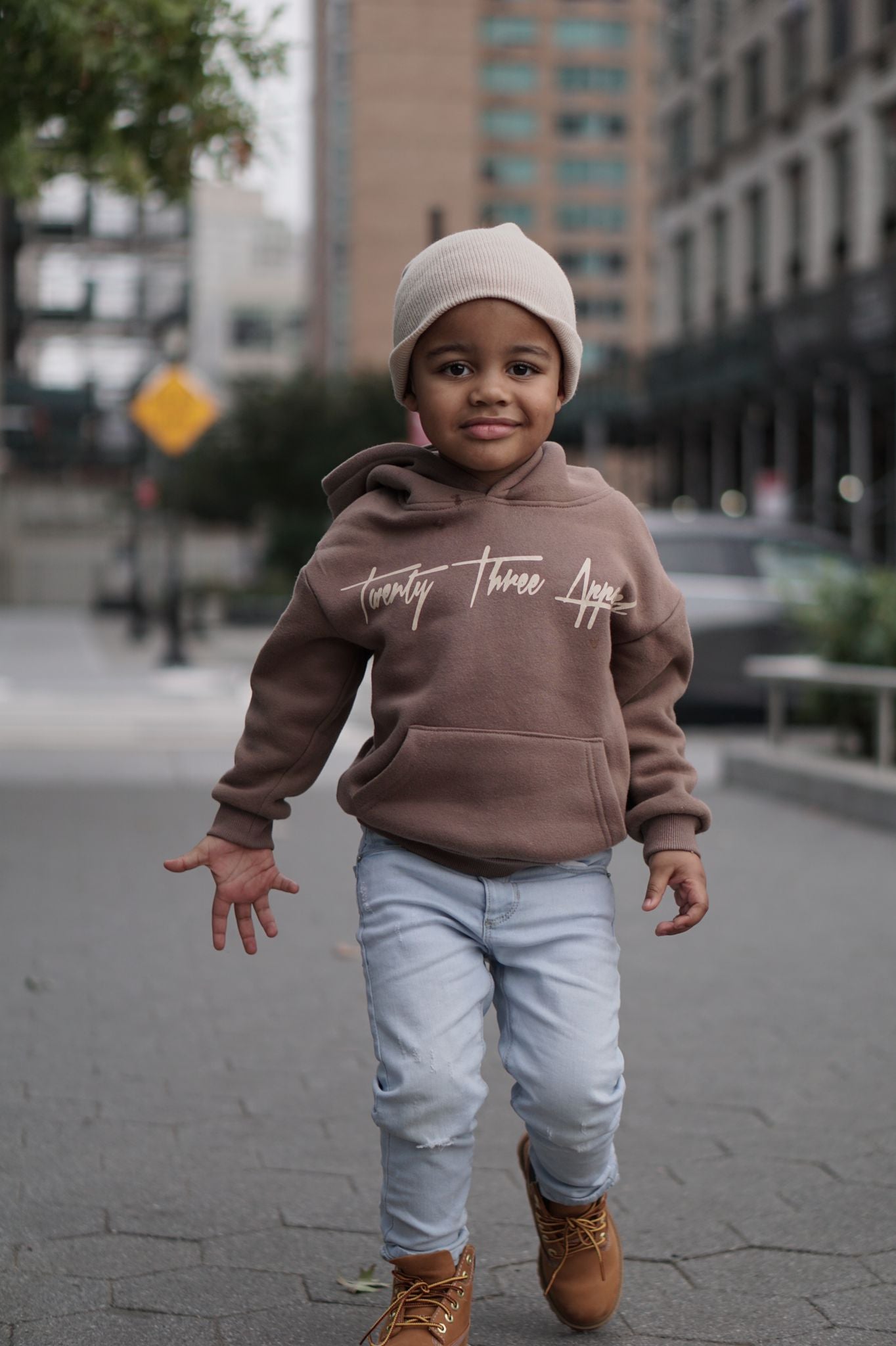 BROWN MINI | SIGNATURE HOODIES