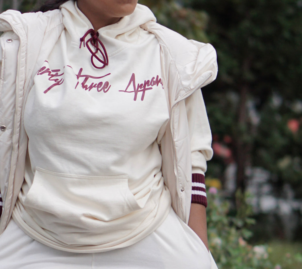 IVORY | SIGNATURE PULLOVER