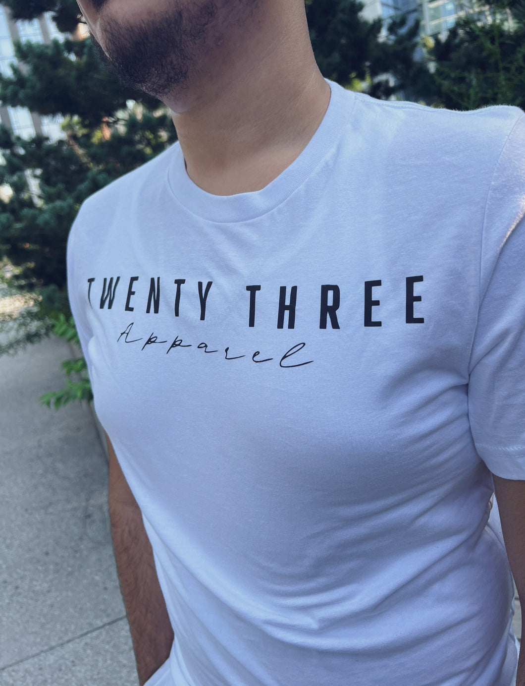 WHITE | TIIIA UNISEX T-SHIRT